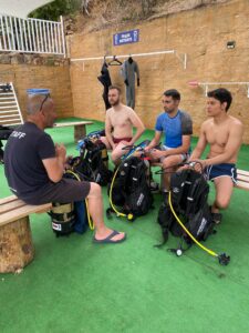 Bautizo de buceo en Tossa de Mar con equipo profesional incluido