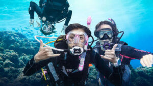 Bautizo de buceo Discover Scuba Diving con TossaDivers en Tossa de Mar