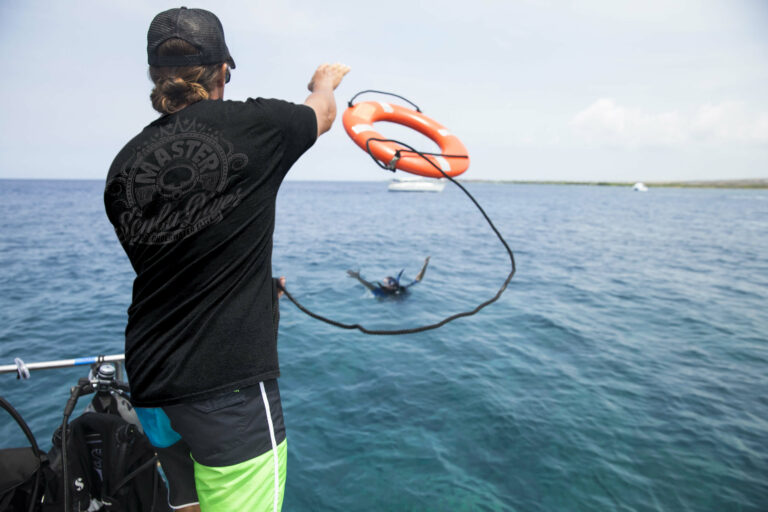 rescue padi 768x512 1 TossaDivers Diving Center in Tossa de Mar – PADI Courses and Try Dives
